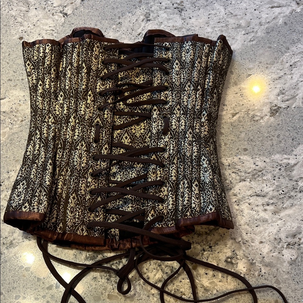 Vintage Victorian Brocade Corset - Gold & Brown Damask - Steel Boned - Size 20 - Picture 2 of 8